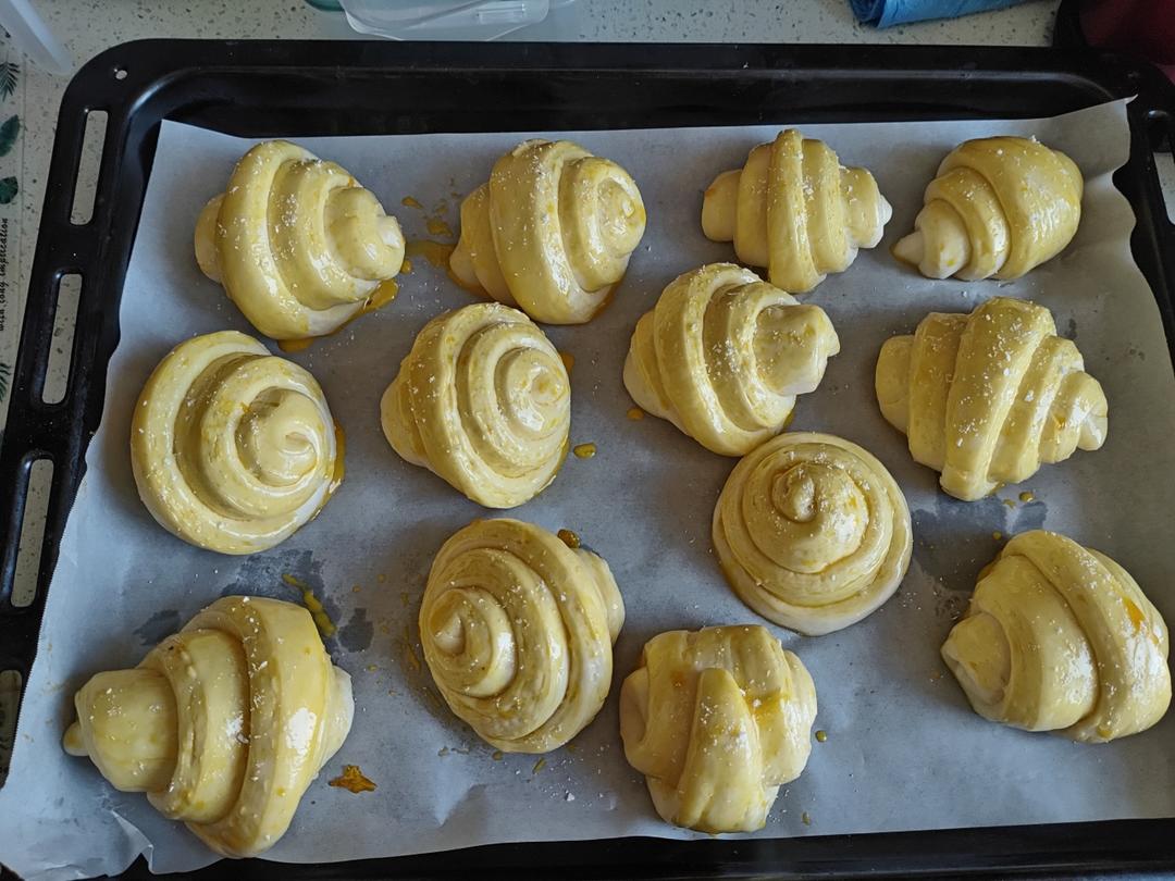 不用折叠！可颂牛角包的傻瓜做法