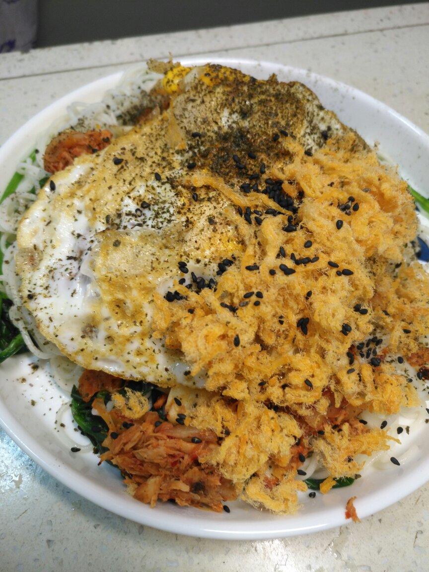 韩式金枪鱼松拌菠菜意面【健康一锅端】