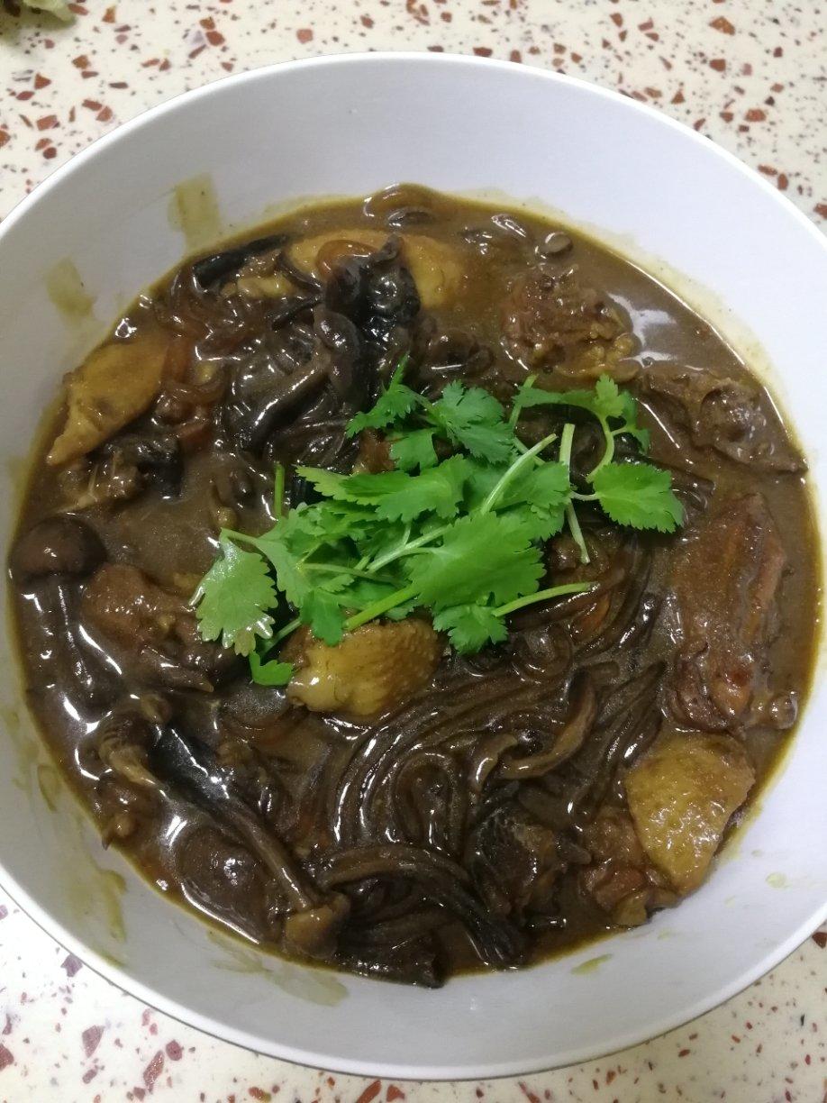 小鸡蘑菇炖粉条