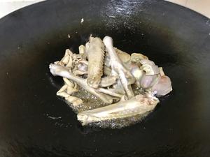 柱侯酱焖鹅-粤式家常菜的做法 步骤5