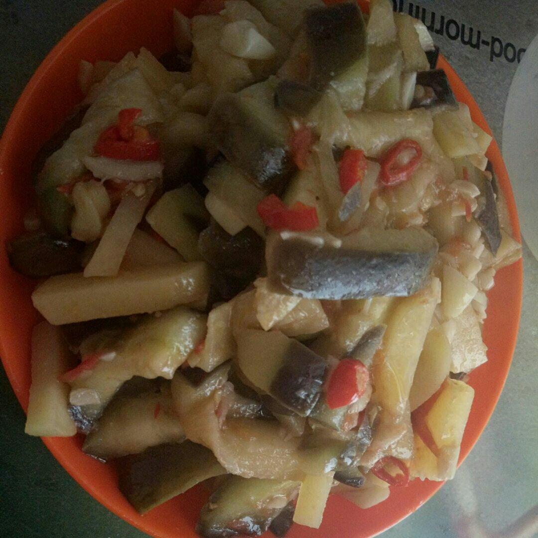 清爽少油又入味的家常炒茄子