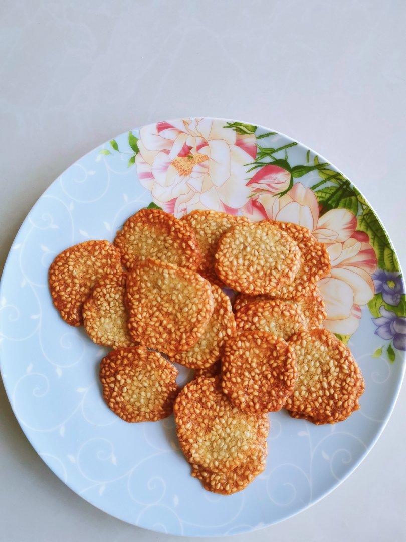 形状完美的芝麻瓦片（也是打发不了的蛋白消耗方子）