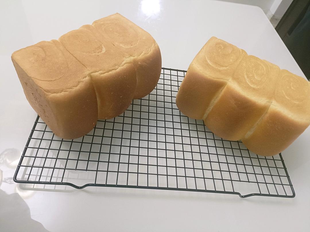 奶油吐司，鲜奶奶油嫩白吐司
