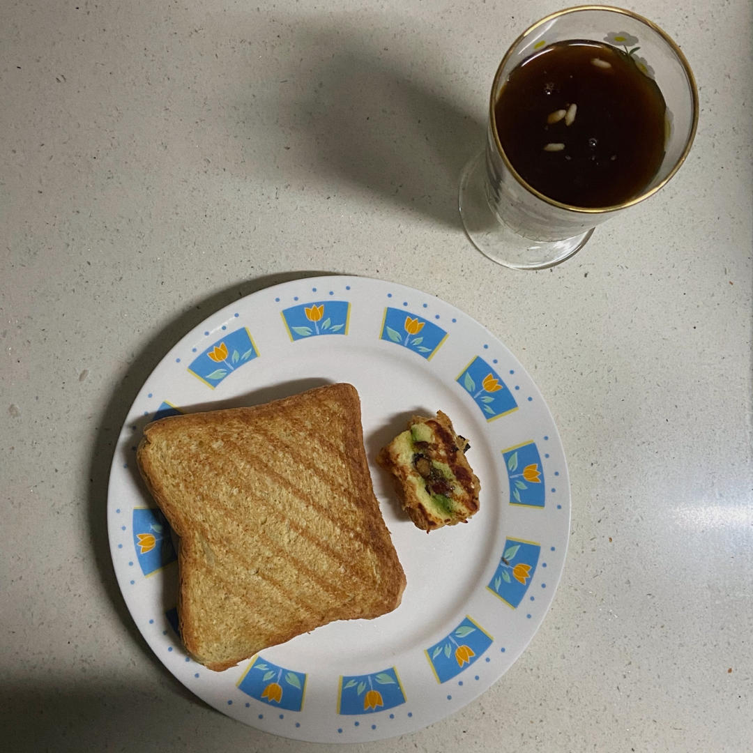 酒酿酸奶咖啡+波蛋开放三明治