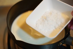 抹茶蜜豆奶冻｜免烤箱小甜品的做法 步骤3