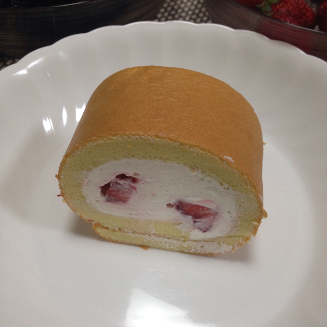 《Tinrry下午茶》教你做基础原味蛋糕卷