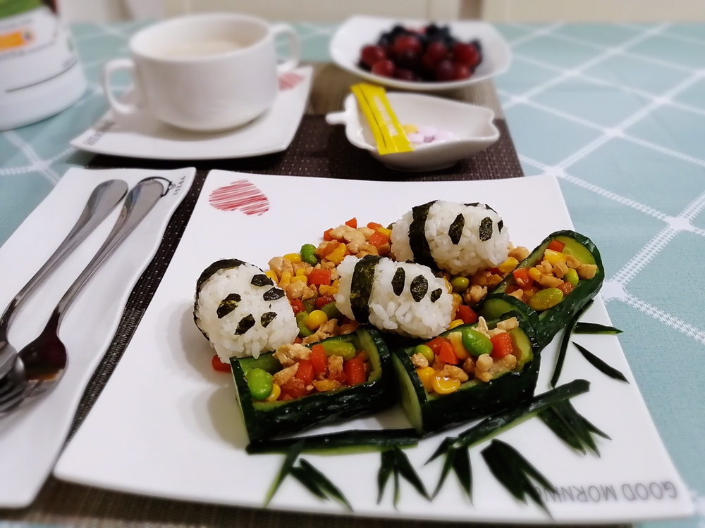 熊猫吃竹早餐的做法