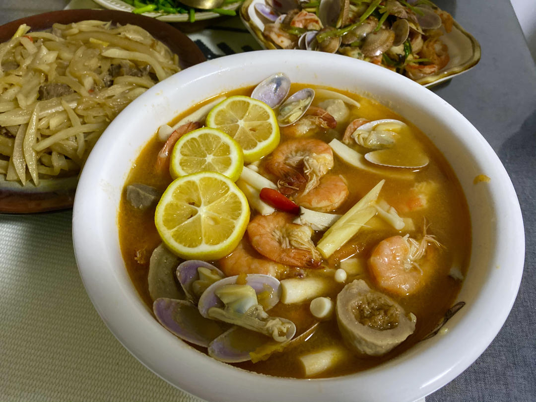 被夸爆的冬阴功汤【泰国学厨】超级好操作！