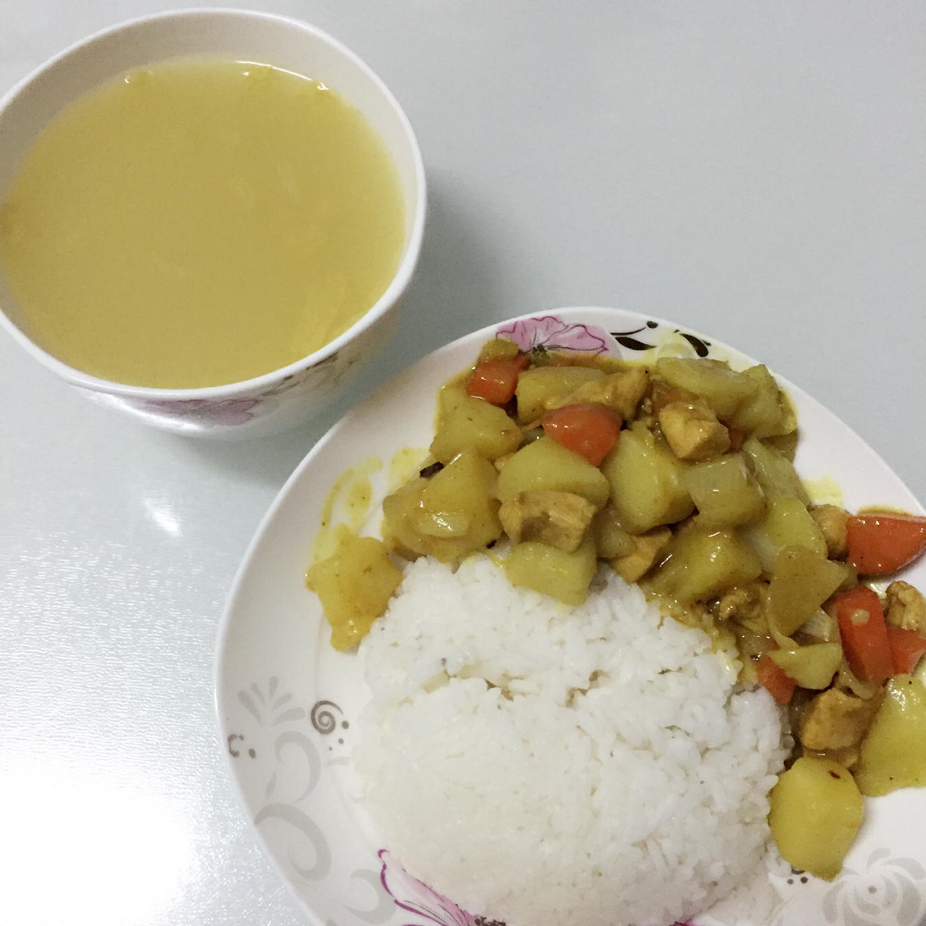咖喱土豆鸡肉
