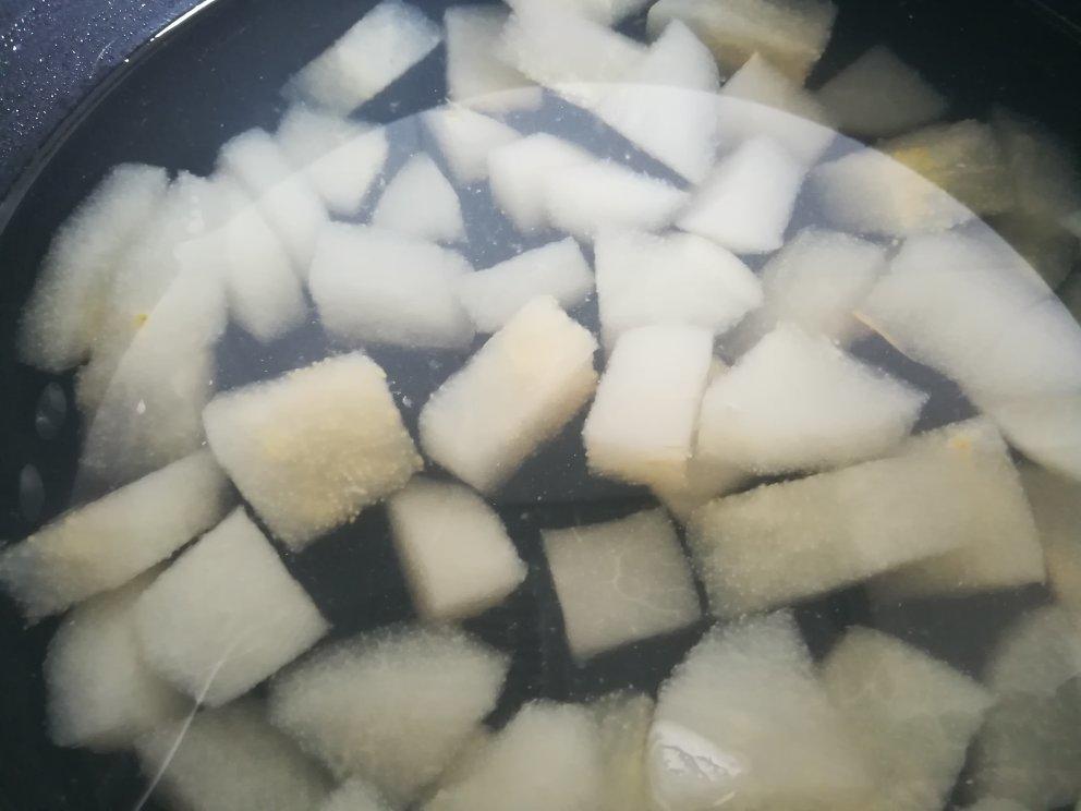 冰糖雪梨