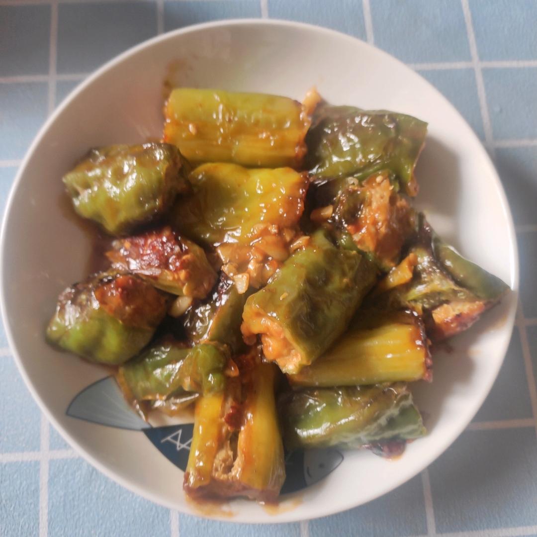 一口一个超过瘾——青椒酿肉