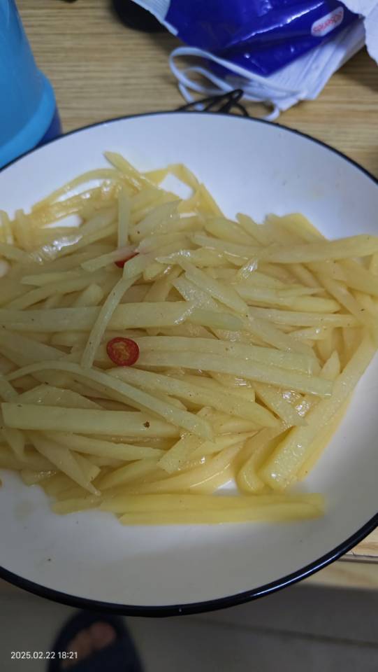 酸辣土豆丝的家常做法 超级下饭