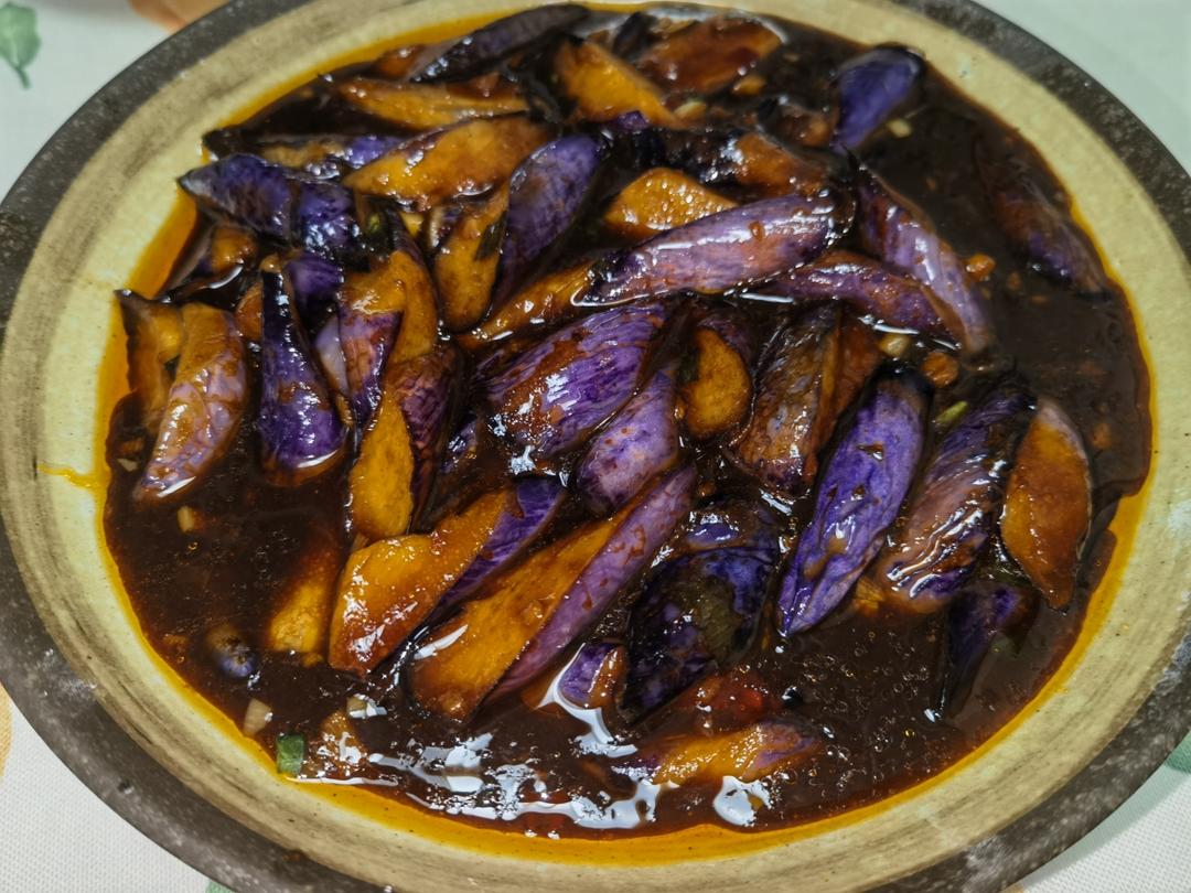 开胃下饭菜！巨简单的家常鱼香茄子煲