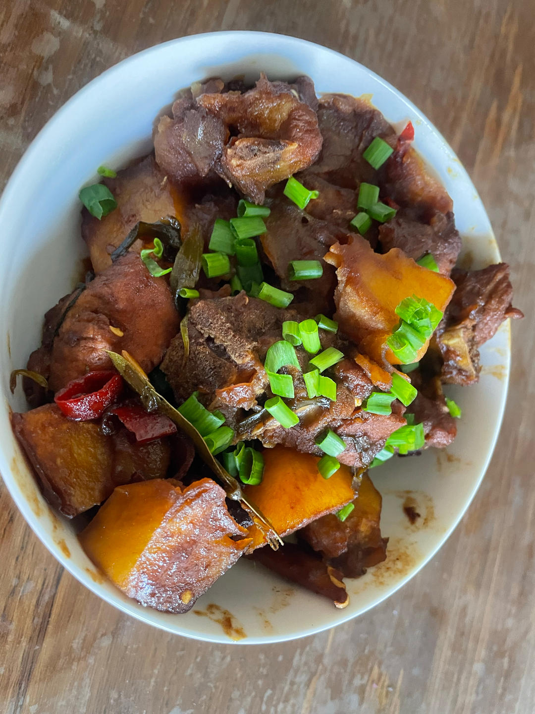 土豆炖排骨