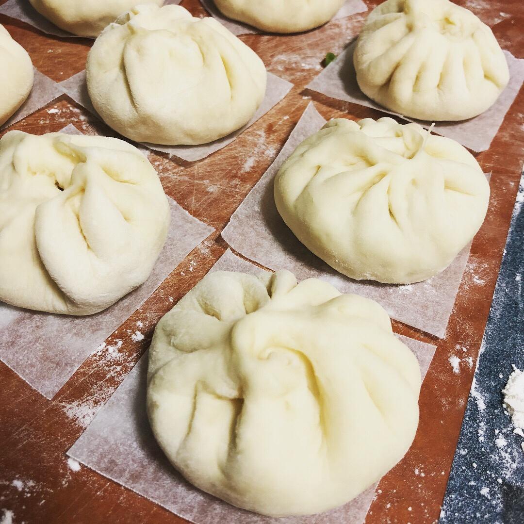 白萝卜粉丝猪肉包子（附视频。一次性发酵。）