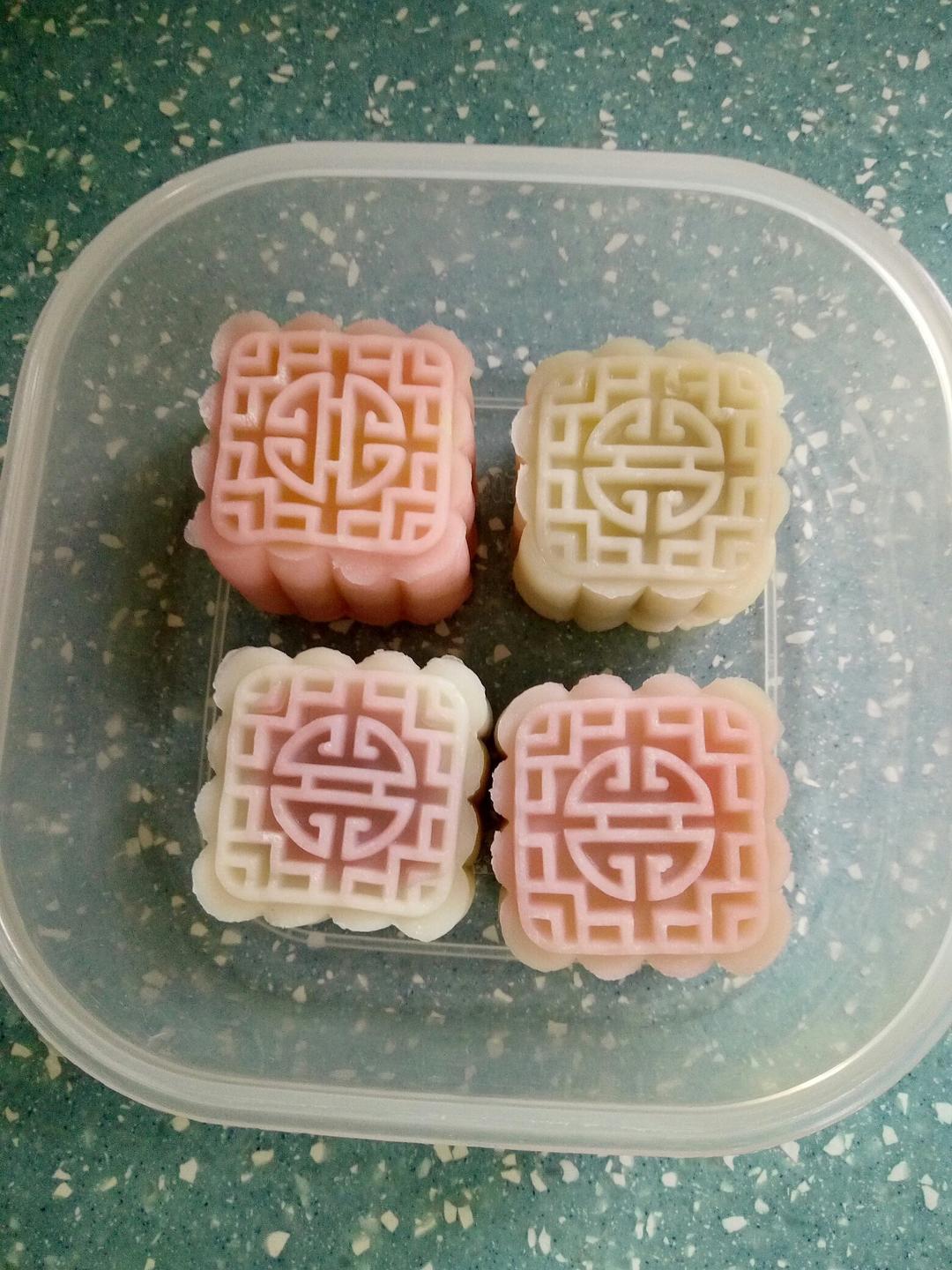 玫瑰馅冰皮月饼