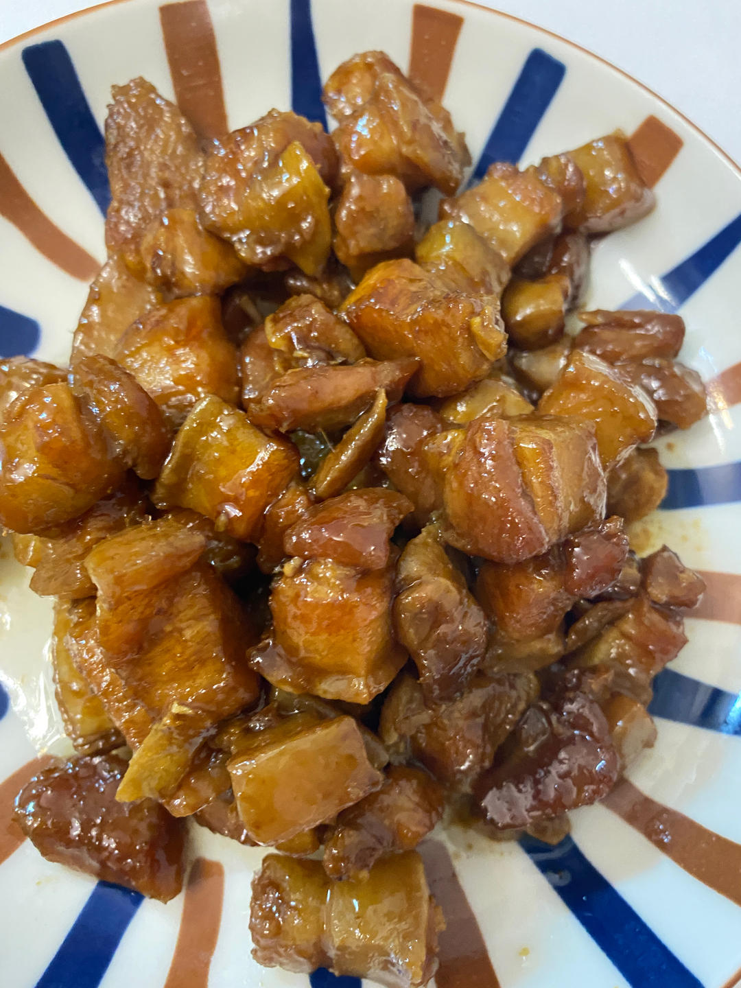 不焯水不放油的家常红烧肉