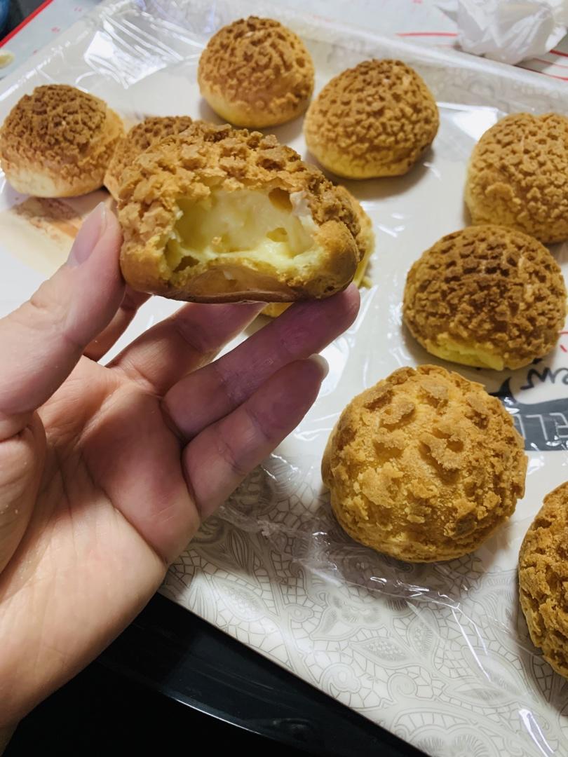 十分美味的酥皮泡芙