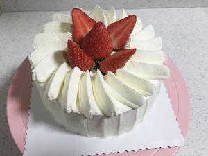 冬季恋歌草莓奶油蛋糕的做法 步骤6