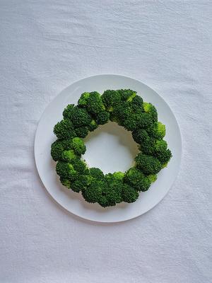 创意料理2🔥简易圣诞餐❗️西兰花花环土豆泥的做法 步骤3