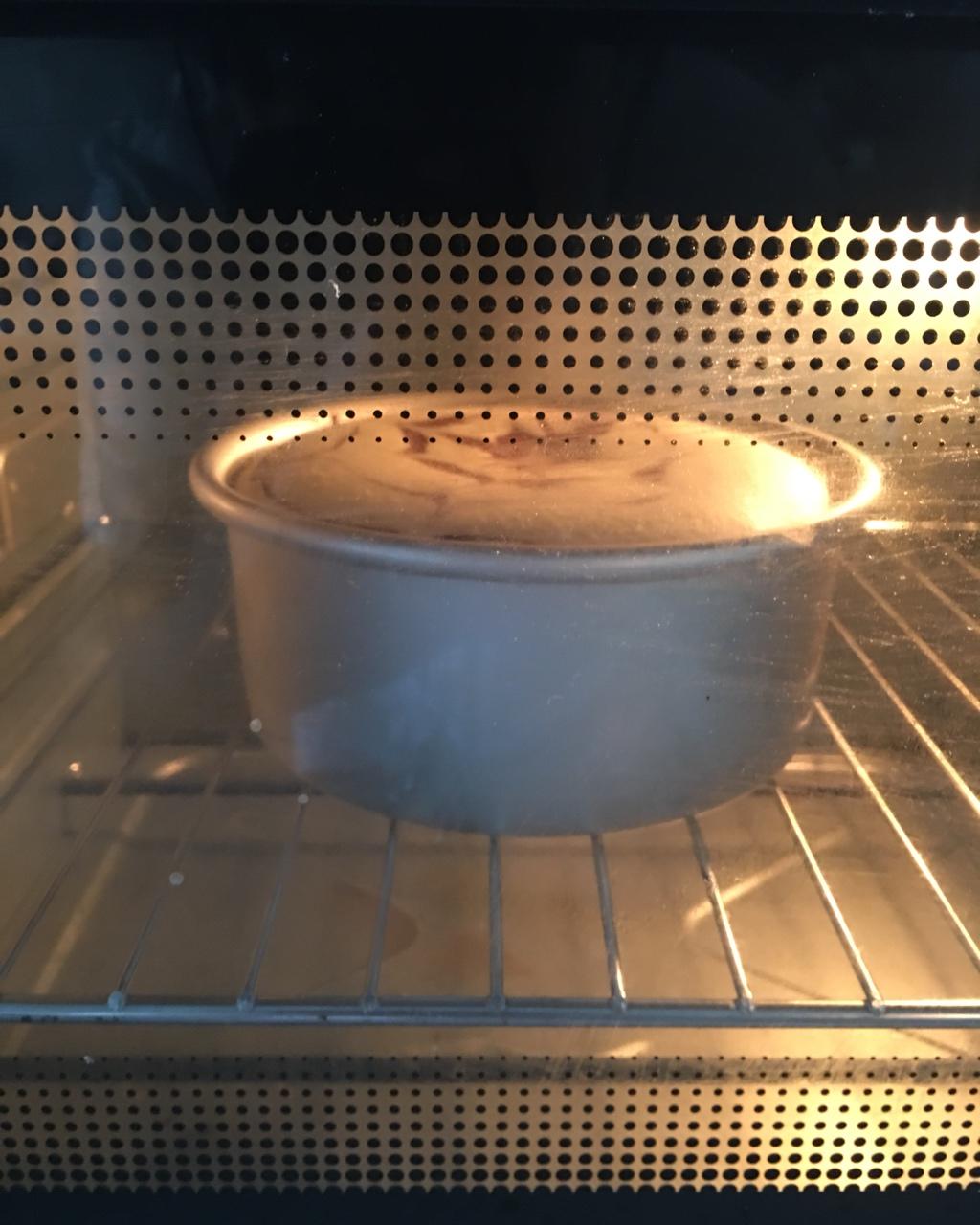 6寸酸奶斑马纹蛋糕
