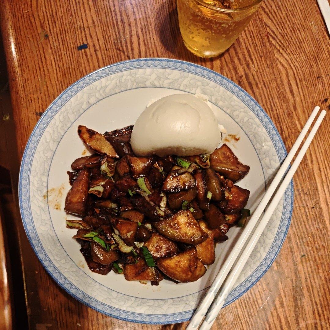 比肉好吃百倍的素炒茄子