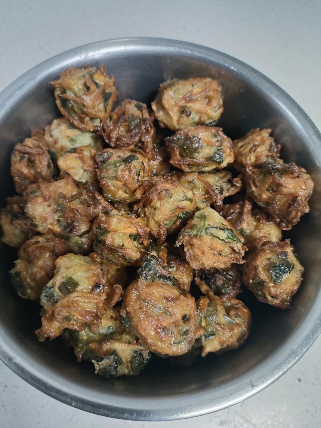 胡萝卜香菜素丸子