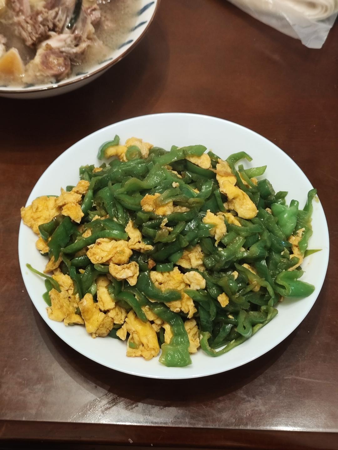 青椒炒蛋