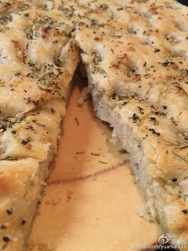 Focaccia Bread(意大利佛卡夏面包）的做法