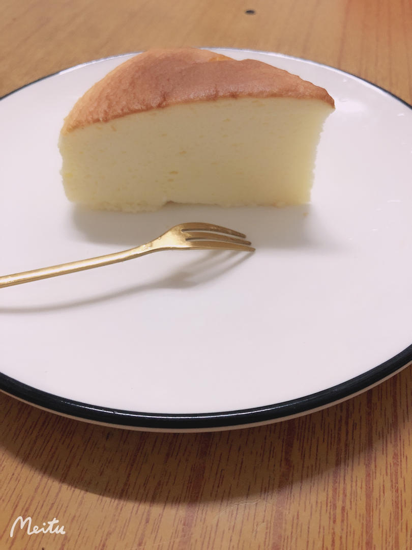 yin忆做的8寸轻乳酪蛋糕8寸轻乳酪蛋糕蛋糕首页登录注册作品动态菜单