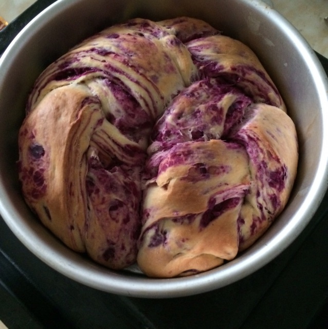 紫薯手撕面包（无需揉出膜）