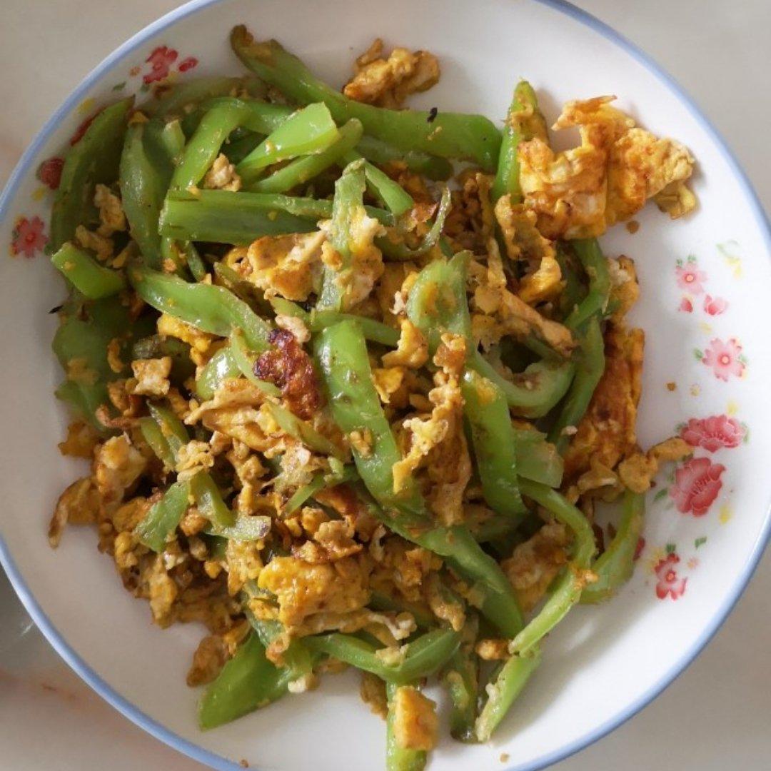 快手菜1:青椒炒鸡蛋