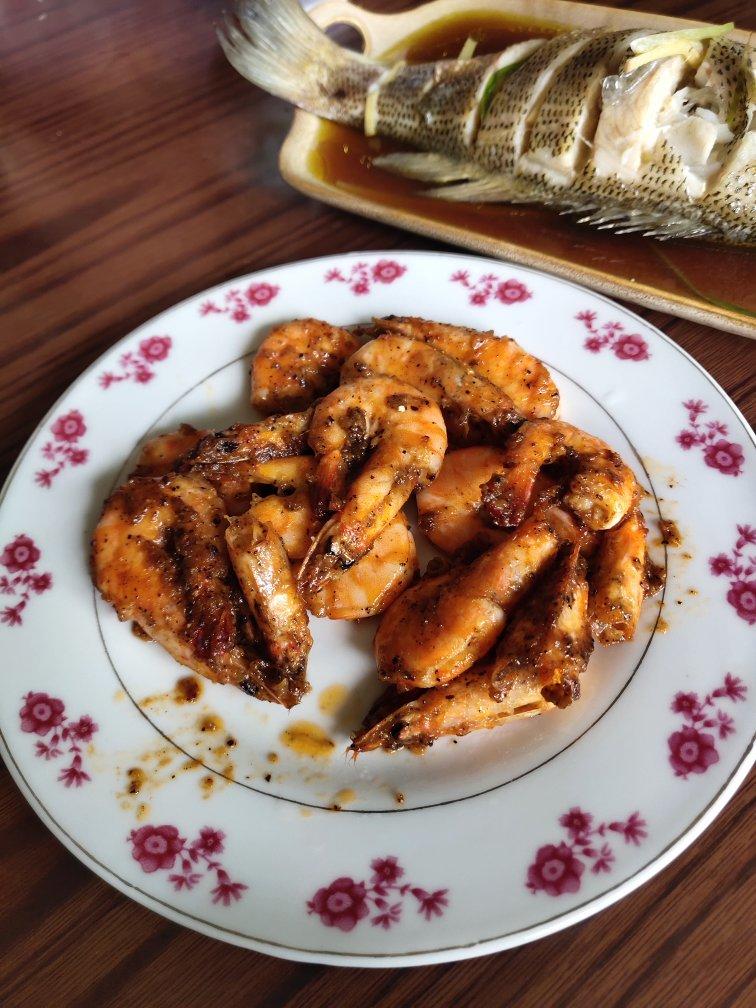 新加坡黑椒虾（新加坡厨师地道做法，可以用螃蟹）