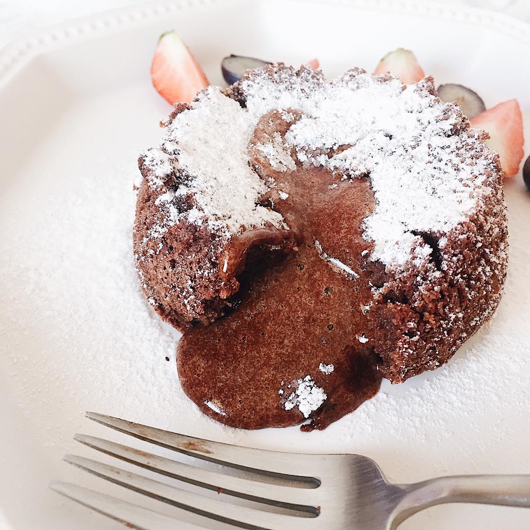 熔岩巧克力蛋糕