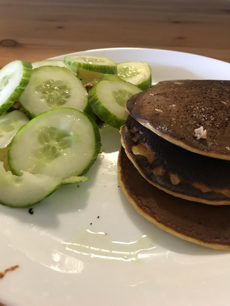 【减脂早餐】无油香蕉松饼（超简单）