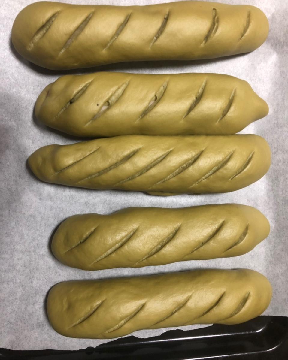 抹茶椰蓉面包卷