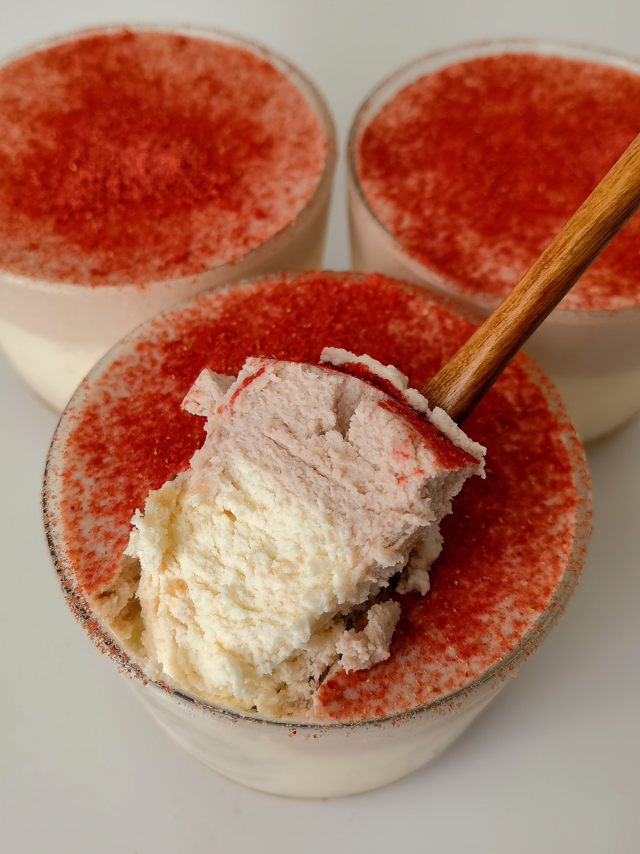 草莓牛乳冻芝士蛋糕🍰仙女的甜美下午茶