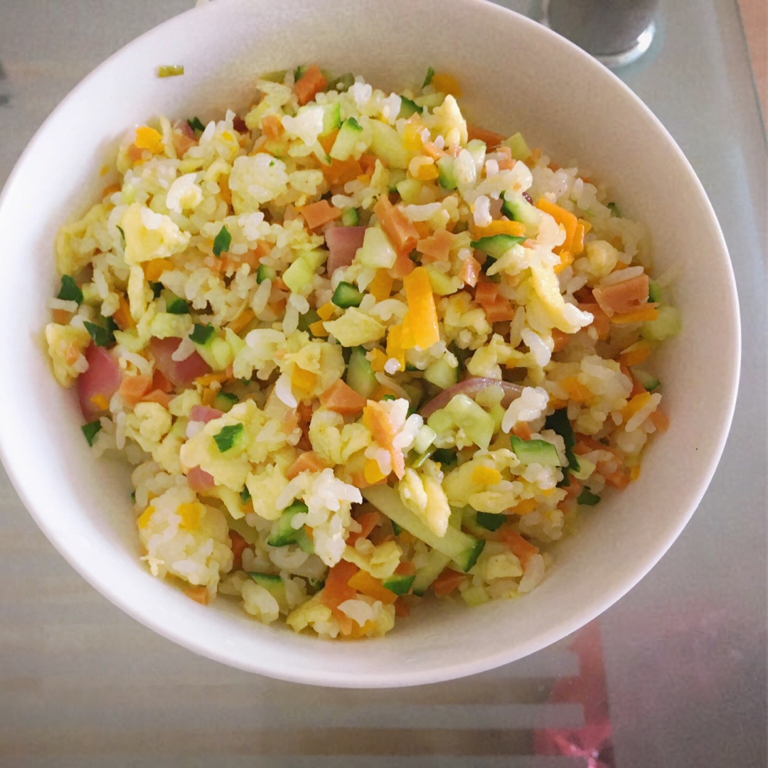 黄金火腿肠蛋炒饭