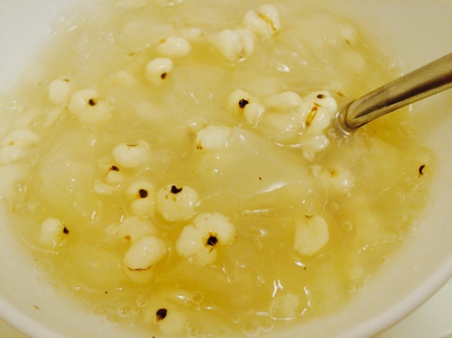 西瓜做的薏仁银耳