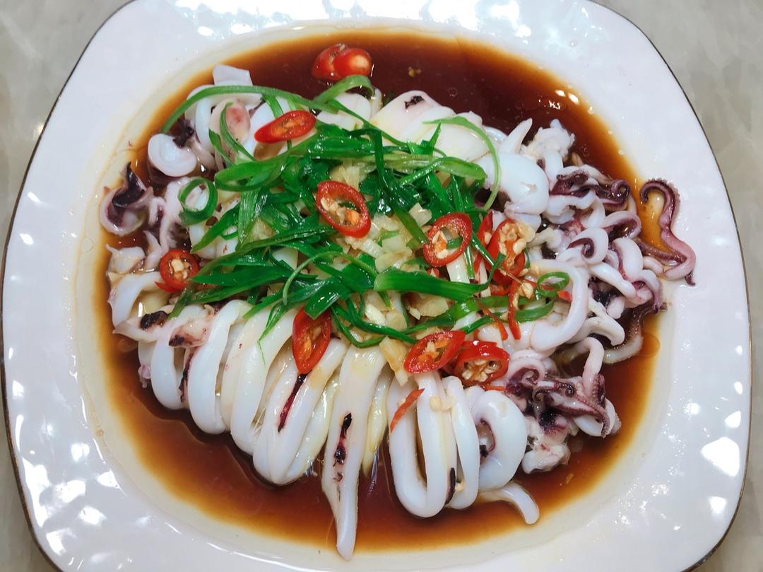 超简单清蒸鱿鱼做法