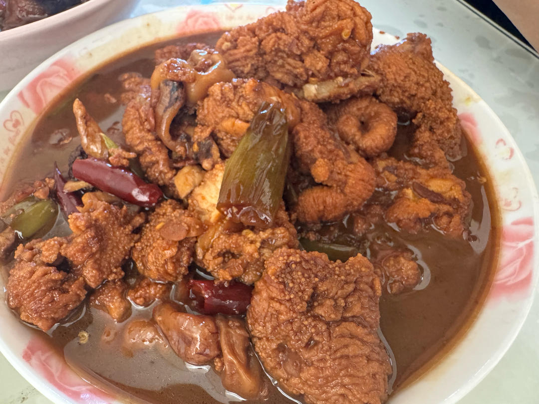 🔥🐟无敌下饭的家常烧鱼籽（干锅鱼杂）🍚🥤