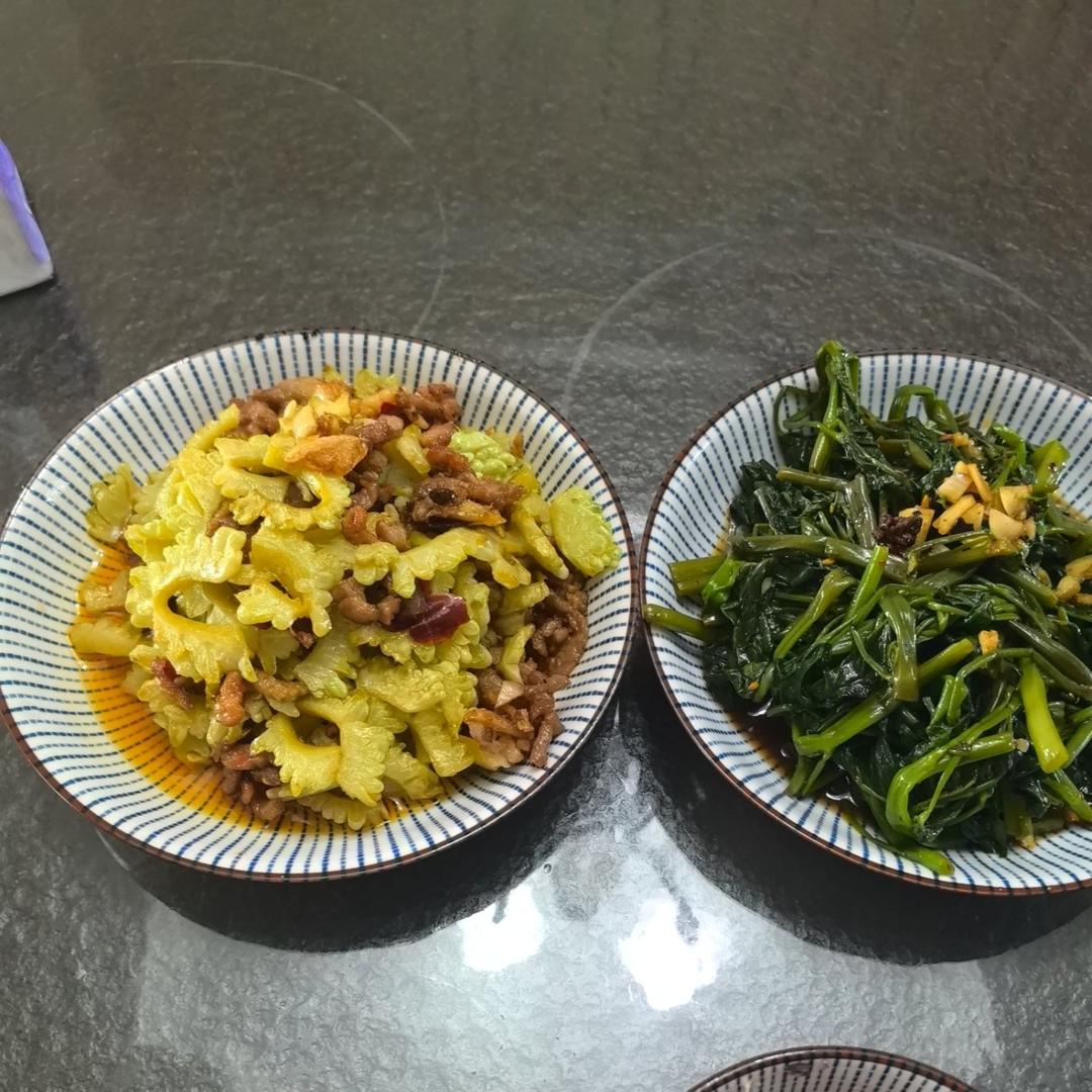 苦瓜炒肉丝