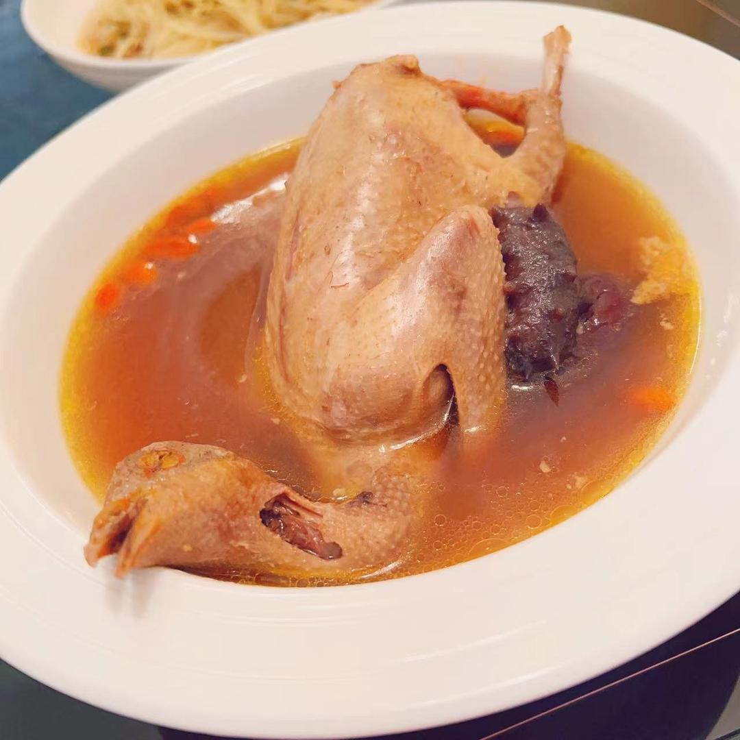 海参鸽汤煲的做法 步骤5