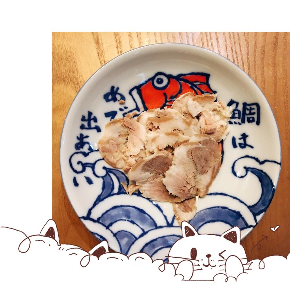 蒜酱水晶猪肘子，满满的胶原蛋白哦！