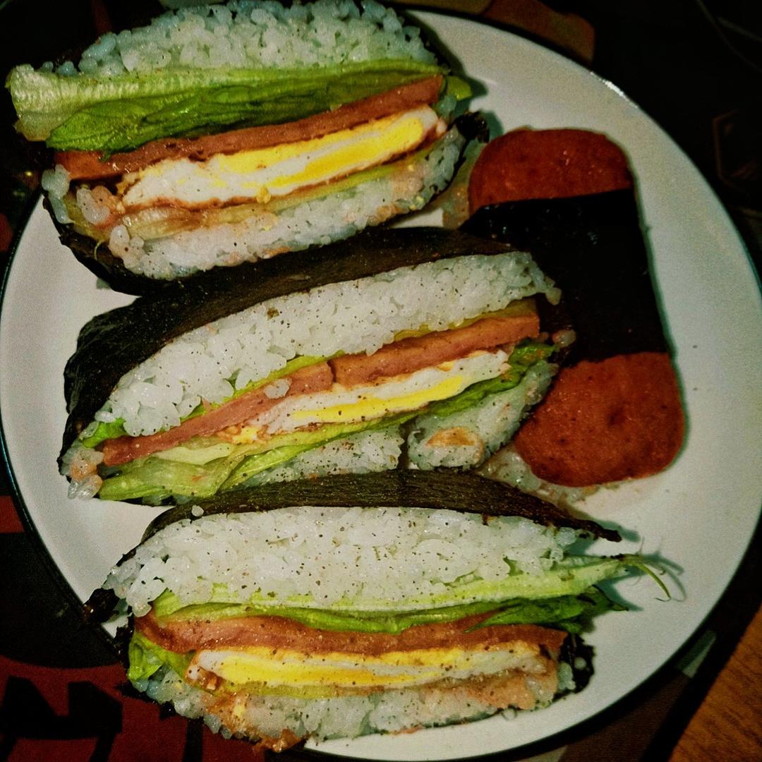 高颜值海苔饭团