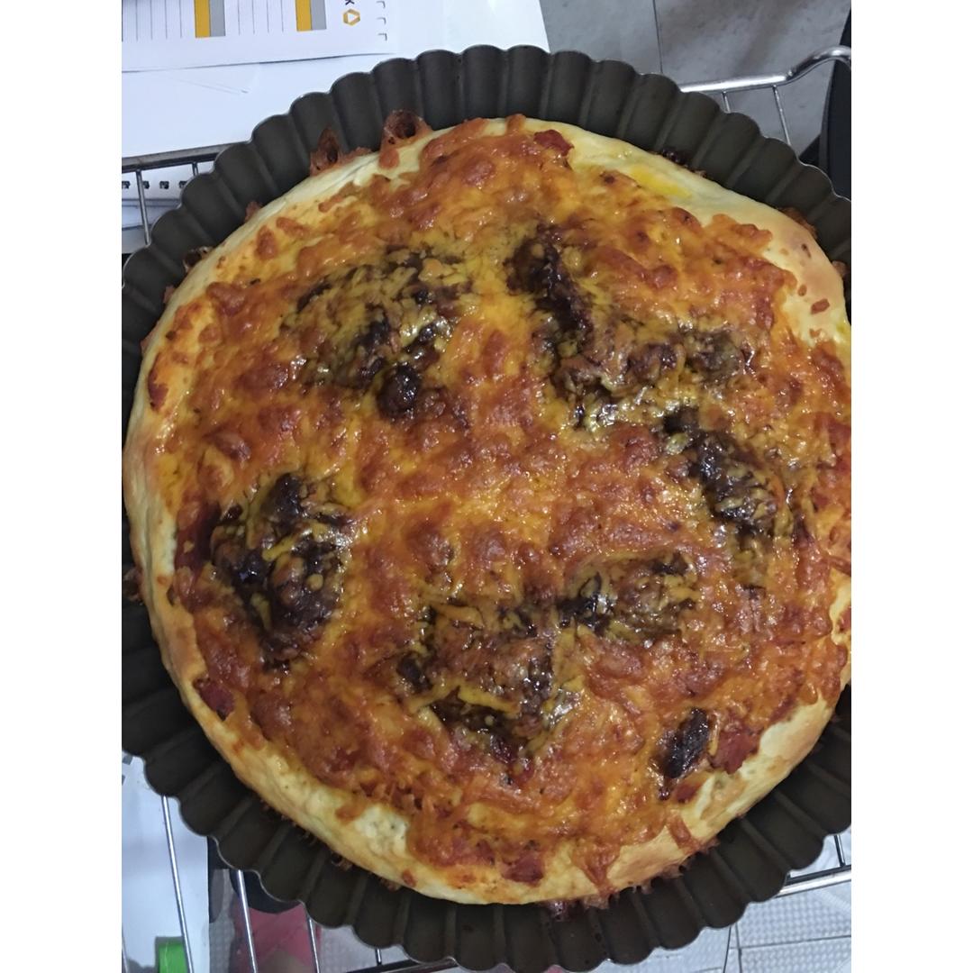 好吃的牛肉披萨