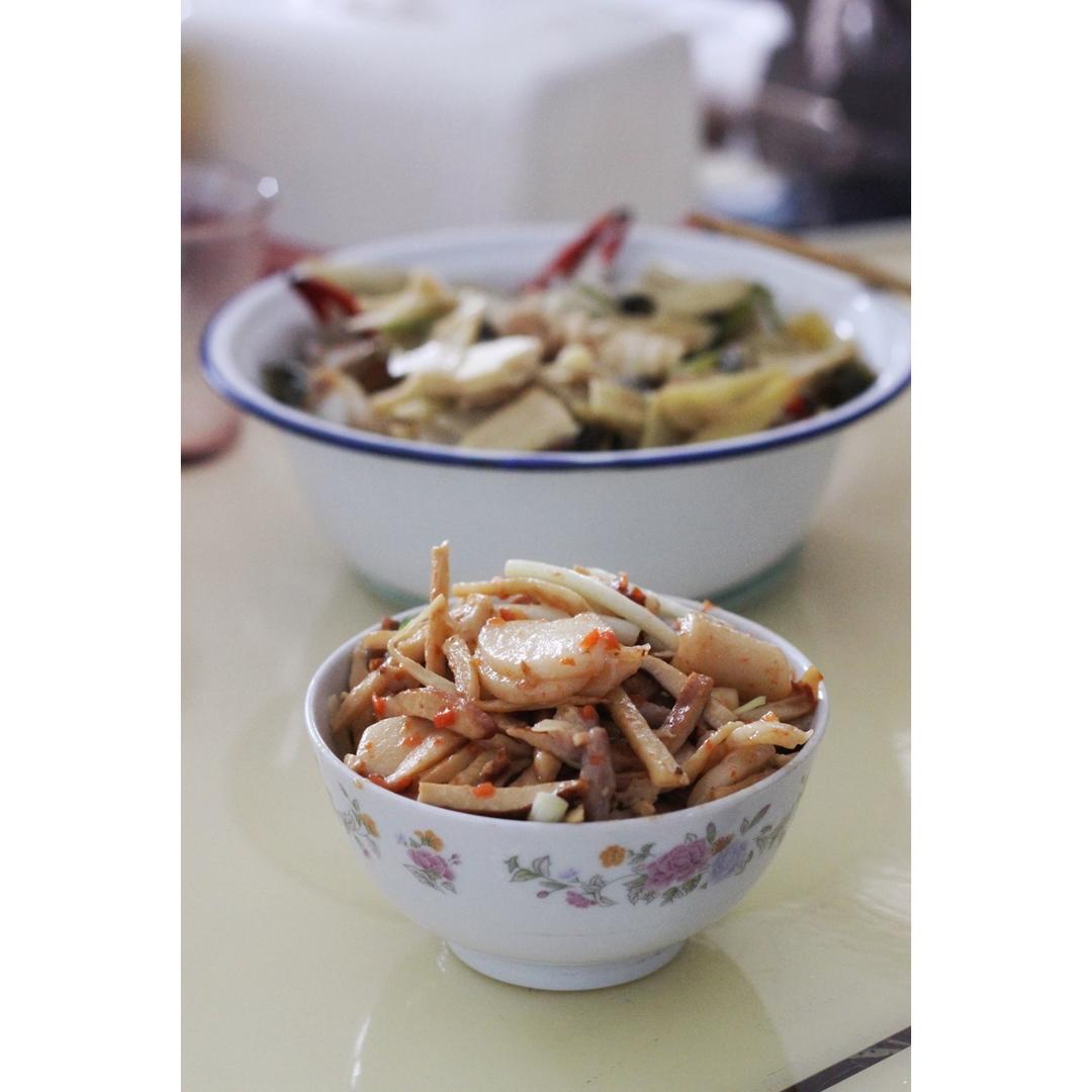 冬笋肉丝炒年糕