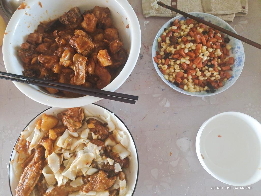 新疆大盘鸡无需争议