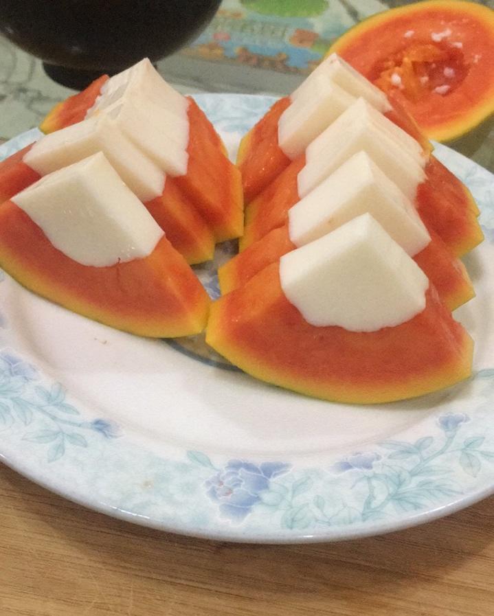 牛奶木瓜冻