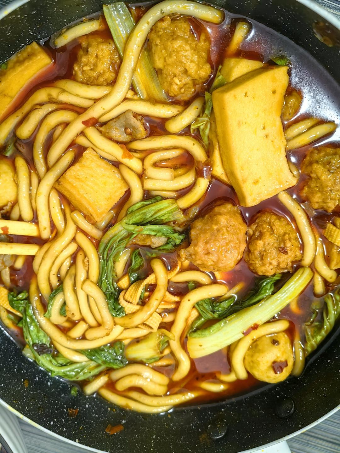 好吃到汤都喝光的「麻辣土豆粉」